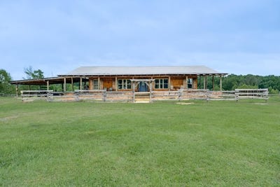 /international/us/6777-an-county-road-2202-palestine-tx-110107451611/