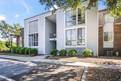 /international/us/327-laurens-street-sw-aiken-sc-110107501943/