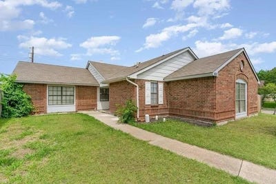 /international/us/4617-carmel-lane-rowlett-tx-110107775876/