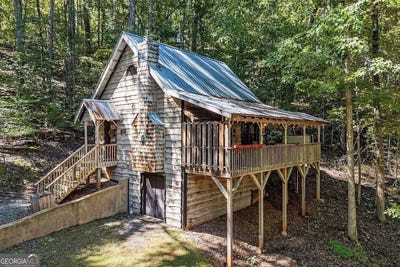 /international/us/366-beaver-dam-dahlonega-ga-110100687153/