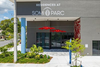 /international/us/5961-sw-68th-street-south-miami-fl-110106435997/