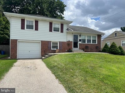 /international/us/203-carlton-drive-broomall-pa-110100746158/