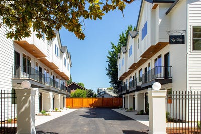 /international/us/1661-se-sherrett-st-portland-or-110100869009/
