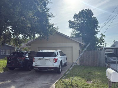 /international/us/4607-21st-street-w-bradenton-fl-110101345914/