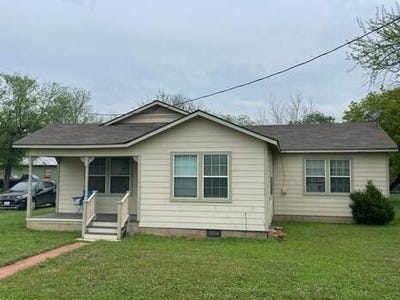 /international/us/389-w-sloan-street-stephenville-tx-110107457010/