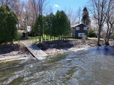 /international/us/31-leo-drive-swanton-vt-110107819531/