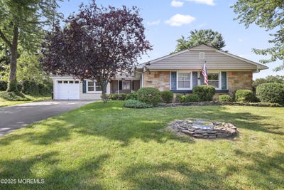 /international/us/47-fayette-lane-aberdeen-nj-110101153798/?lang=en