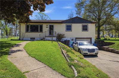/international/us/20-james-street-columbiana-oh-110107828005/