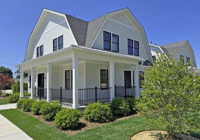/international/us/12-depot-road-westhampton-beach-ny-110096067454/