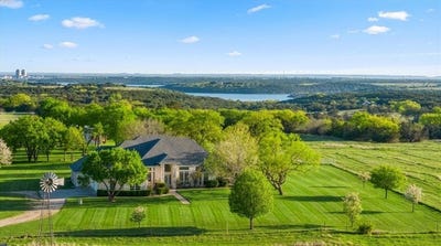 /international/us/3025-neri-road-granbury-tx-110105203409/