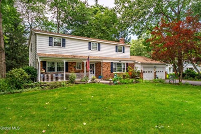 /international/us/2-valdepenas-lane-clifton-park-ny-110109715914/