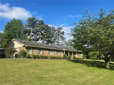 /international/us/5416-n-richland-creek-road-buford-ga-110107196332/