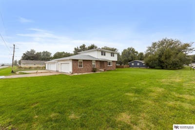 /international/us/345-deborah-avenue-fremont-ne-110110198793/