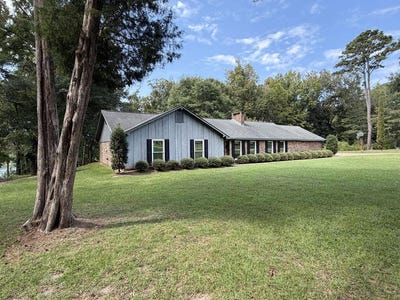 /international/us/111-choctaw-drive-eufaula-al-110110270182/