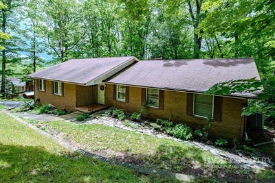 /international/us/357-kalmia-lane-boone-nc-110108347549/