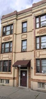 /international/us/136-winfield-ave-jersey-city-nj-110108409069/