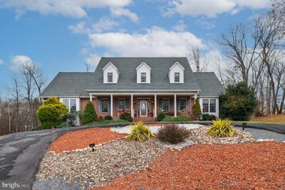/international/us/461-skylar-lanes-way-winchester-va-110103989978/