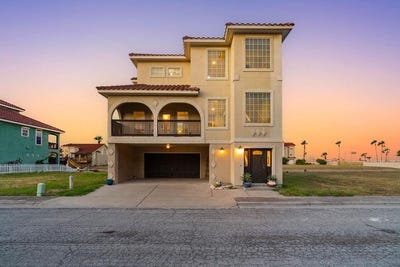 /international/us/718-crown-harbor-out-of-area-tx-110101975956/