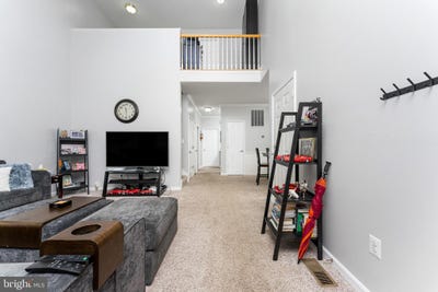 /international/us/485-wordsworth-circle-purcellville-va-110100413514/