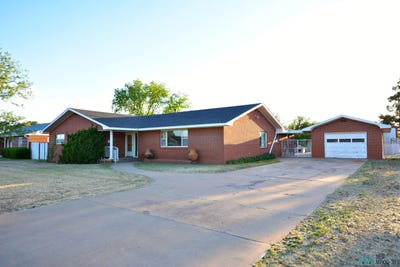 /international/us/1320-s-ave-f-portales-nm-110107634889/