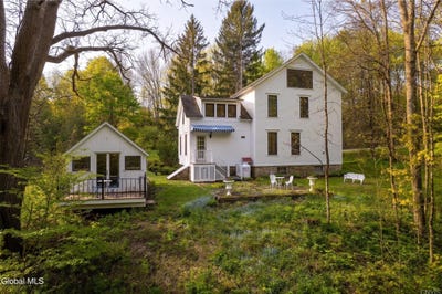/international/us/11193-huey-road-leonardsville-ny-110119960863/