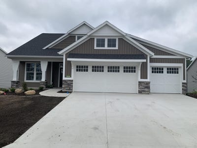 /international/us/3781-windsor-ridge-drive-ne-rockford-mi-110108191411/