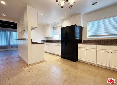 /international/us/870-figueroa-ter-los-angeles-ca-110109115897/