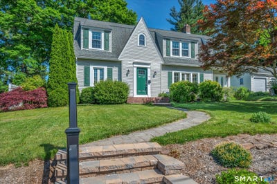 /international/us/62-hillcrest-terrace-meriden-ct-110108682899/