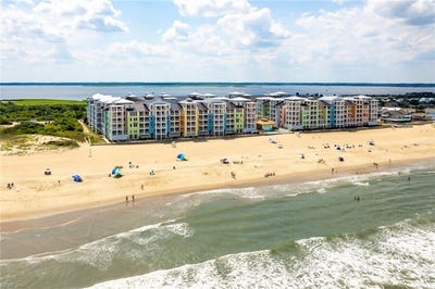 /international/us/3738-sandpiper-road-virginia-beach-va-110108960209/