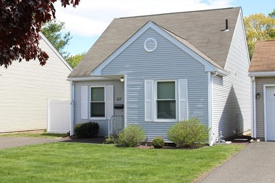 /international/us/117-alvord-pl-south-hadley-ma-110108128474/