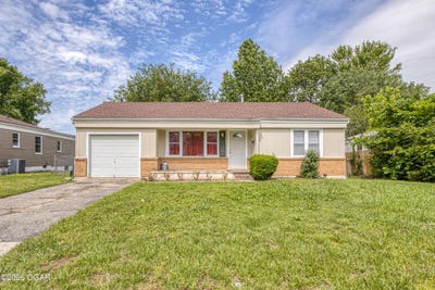 /international/us/1402-massachusetts-avenue-joplin-mo-110107870865/