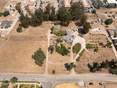 /international/us/680-hill-street-nipomo-ca-110102049966/