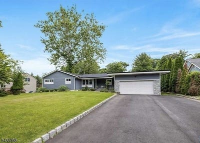 /international/us/150-fremont-ave-park-ridge-boro-nj-110108172422/