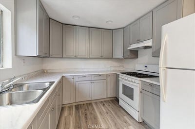 /international/us/818-record-avenue-east-los-angeles-ca-110097913092/