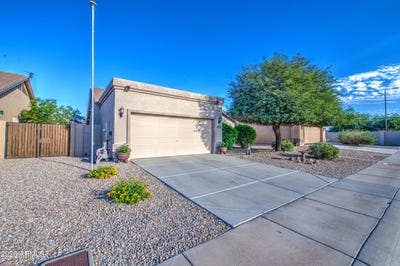 /international/us/1575-s-apache-drive-apache-junction-az-110120462417/