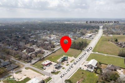 /international/us/3015-kaliste-saloom-road-lot-2-3-lafayette-la-110120761005/