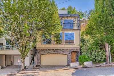 /international/us/1616-sw-montgomery-st-portland-or-110101144209/