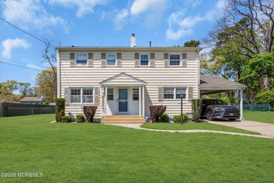 /international/us/15-pinebrook-drive-neptune-township-nj-110107870953/
