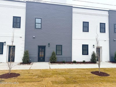 /international/us/99-n-main-street-tarboro-nc-110107086608/