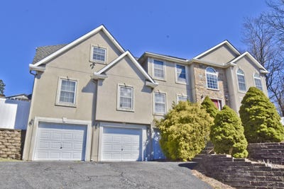 /international/us/469-edgemont-road-stroudsburg-pa-110098195701/