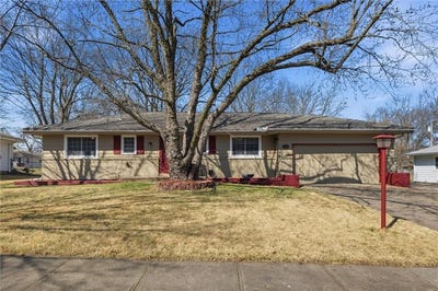 /international/us/713-s-sunset-drive-olathe-ks-110106789558/