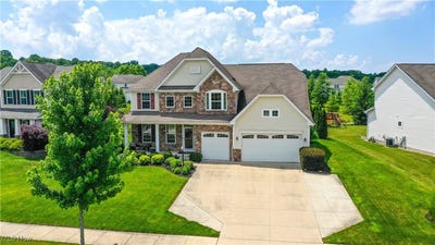/international/us/8028-megan-meadow-drive-hudson-oh-110100800312/