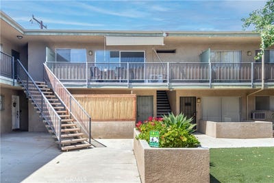 /international/us/14919-s-normandie-ave-gardena-ca-110108552581/