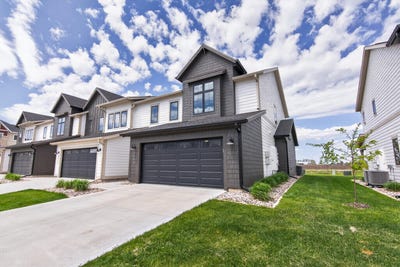 /international/us/2111-lacey-drive-ames-ia-110107871704/