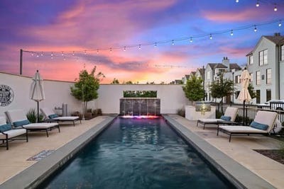 /international/us/5270-town-and-country-boulevard-frisco-tx-110106919685/