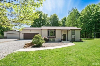 /international/us/249-n-mississinewa-court-lafontaine-in-110108218529/