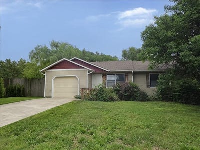 /international/us/1524-savage-street-eudora-ks-110108571598/