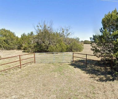 /international/us/838-county-road-2650-walnut-springs-tx-110100842225/