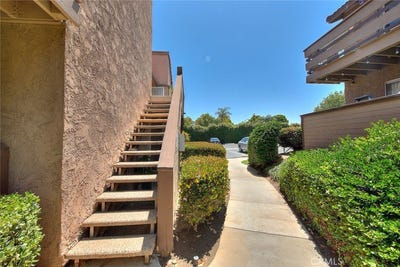 /international/us/1555-border-avenue-corona-ca-110108614685/