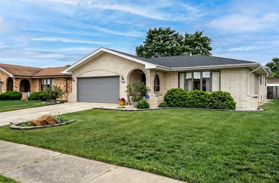 /international/us/6426-w-84th-place-burbank-il-110110269760/